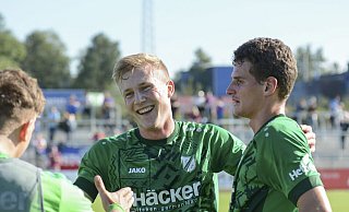 Bleibt beim SV Rödinghausen: Niklas Wiemann hat seinen Vertrag bis 2024 verlängert. Am Mittwoch Abend steht für ihn und seine Teamkameraden das Westfalenpokalspiel bei YEG Hassel an. - Joel Beinke