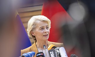 Es zeichnet sich ab, dass sich bald noch mindestens zwei weitere Kommissare aus der EU-Spitze zurückziehen werden. Kritiker vermuten, dass das an Ursula von der Leyens Führungsstil liegt. (Archivbild) - Thomas Banneyer/dpa