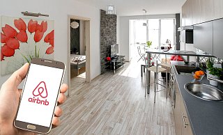 Betrüger nutzen das seriöse Image des Anbieters Airbnb aus, um Wohnungssuchende in die Falle zu locken. - Pixabay