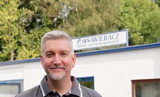 Maik Sawieracz ist Obermeister für Sanitär- und Heizungstechnik im Kreis Herford. Er hält effektive Tipps bereit, wie Hausbewohner ihre Gas-Brennwert-Heizungen optimieren können. - Andreas Sundermeier