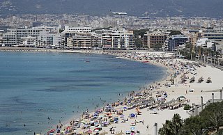 Strand von Arenal auf Mallorca: „Die Balearen dürfen kein Themenpark werden, in dem die Einwohner keinen Platz mehr haben“, sagte Iago Negueruela, der sozialdemokratische Wirtschaftsminister der Ferieninseln. - (c) Copyright 2022, dpa (www.dpa.de). Alle Rechte vorbehalten