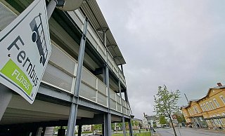 Die Fernbushaltestelle am Bahnhof Rheda fährt das Unternehmen Flixbus nicht mehr an. - Marion Pokorra