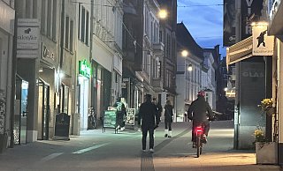 In den frühen Morgenstunden des 3. März ist ein 35-jähriger Mann von einer Personengruppe attackiert worden. Er liegt seitdem auf der Intensivstation des Mindener Klinikums - warum galt er lange Zeit als leicht verletzt? MT-Foto: - Patrick Schwemling