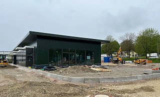 Auf der Baustelle der neuen McDonalds-Filiale in Beverungen geht es gut voran. - Markus Krüger