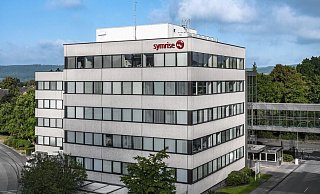 Das Symrise-Gebäude am Holzmindener Firmensitz. - Heine Warnecke Design GmbH