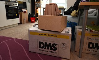 Umgekehrt zogen fast 389.500 Menschen 2022 aus NRW ins Ausland oder in andere Bundesländer. - Carmen Jaspersen