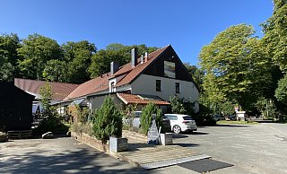 In der Gastronomie im Paderborner Haxtergrund wird es einen Pächterwechsel geben. Beim gesamten Gebäude besteht allerdings ein großer Sanierungsbedarf. - Marc Schröder
