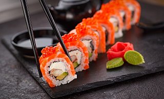 Unter anderem gibt es nun einen Sushi-Lieferdienst im Kreis Herford. - Pixabay (Symbolbild)