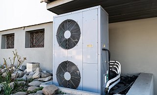 Die Bundesregierung favorisiert die Wärmepumpe. Doch wie sinnvoll ist der Einbau in Bestandesgebäuden, die schon einige Jahre auf dem Buckel haben? - DPA (Symbolfoto)