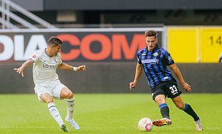 Marcel Hoffmeier (r.), hier im Testspiel gegen den VfL Bochum, hat auf Anhieb den Sprung von der Regionalliga in die 2. Bundesliga gepackt. - BESIM MAZHIQI