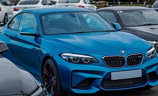 Der Bielefelder, den der Motorradpolizist anhielt, war mit einem BMW M2 wie diesem unterwegs. - Symbolfoto: pixabay / Creative Commons