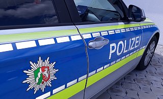 Die Polizei ermittelt und vernimmt die Beteiligten. - Simone Flörke