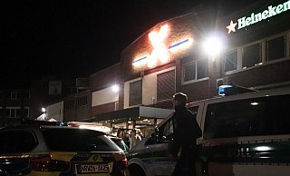 Unbeschwert feiern ist manchmal scheinbar kaum möglich. - Jobst Lüdeking