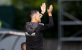 Zufrieden: Nach der starken Vorstellung gegen den 1. FC Köln II wünscht sich Rödinghausens Trainer Nils Drube eine ähnliche Leistung seines Teams gegen die SF Lotte. - Noah Wedel