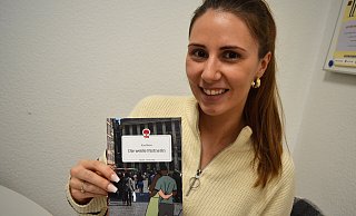 Kira Maier hat das Buch "Die weiße Partnerin" geschrieben. Sie erzählt darin von ihrer eigenen Selbstreflexion über Rassismus und fordert andere dazu auf, ihre eigene Sprache, ihr Denken und Handeln zu hinterfragen. - Peter Heidbrink