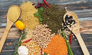 Linsen sind ein wichtiger Nährstofflieferant bei einer vegetarischen Ernährung. Sie enthalten viele B-Vitamine und Mineralien wie Eisen. - Pixabay