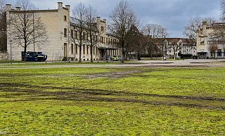 Der Ravensberger Park soll neu gestaltet werden. In die Hechelei (links) soll das Naturkundemuseum einziehen. - © Andreas Zobe