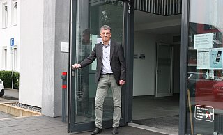 Das Spenger Rathaus ist wieder für den Publikumsverkehr geöffnet, teilt Bürgermeister Bernd Dumcke mit. - Britta Bohnenkamp-Schmidt