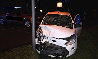 Der Ford war nicht mehr fahrbereit. - Foto: Polizei Minden-Lübbecke