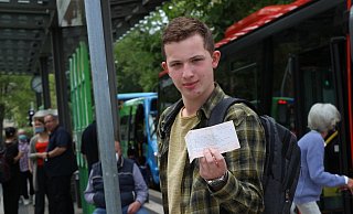NW-Autor Leon Brant hat die Busverbindungen im Bünder Land getestet. - Jan-Henrik Gerdener
