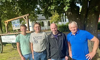 Der Bürgerverein um (v. l.) Matthias Austermeier, Karl-Heinz Brunnert, Günter Austermeier und Heinz-Josef Rodehuth ist bereit für die Espelner Festtage. - Jens Reddeker