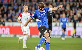Fabian Klos geht auch in der Saison 2023/2024 für Arminia Bielefeld auf Torejagd. - Oliver Krato