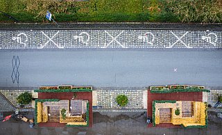 Sitzmöbel und Tischtennisplatten waren Elemente des Altstadt-Tests. Dessen Kosten erhitzen jetzt die Gemüter. - Mike-Dennis Müller/www.mdm.photo