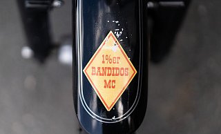 Im Raum Paderborn wurde bei einer Rockergruppe ein Motorrad sichergestellt. - Symbolbild: picture alliance/dpa