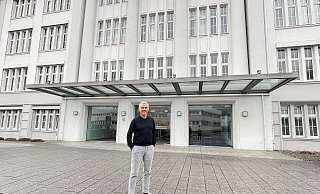 Marc Freyberg, Geschäftsführer und Unternehmenssprecher des Herforder Modeherstellers Brax, ist sehr zufrieden mit dem Abschluss des Jahres 2022. Trotz Ukraine-Krieg und Inflation wurde die Umsatzplaung übertroffen. - Natalie Gottwald