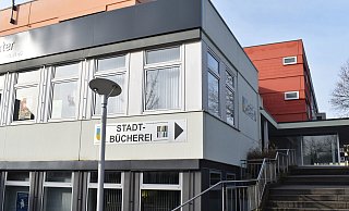 Seit 2006 ist die Stadtbücherei am Hellweg 29 ansässig. Nun hat die Volksbank den Mietvertrag gekündigt. - Stadt Bad Driburg / Tamara Fleischer