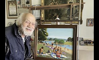 Hermann Fast lebt seit 28 Jahren in Höxter. Am Samstag feiert der Künstler seinen 100. Geburtstag. - Privat