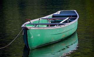 Ein Kanu mit vier Schülerinnen ist auf der Weser bei Höxter gekentert. - (Symbolbild) Pixabay