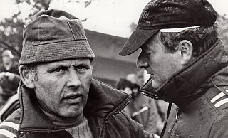 Gustav Vormbäumen (l.) holte die Rennsport-Stars in den Kreis Gütersloh. - Raimund Vornbäumen