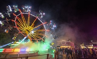 In Espelkamp lockt das City-Fest mit einer bunten Kirmes in die Stadt. - Stadt Espelkamp