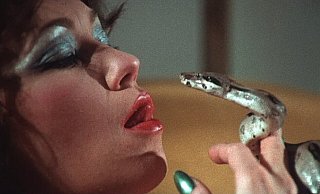 Gerard Damianos "The Devil in Miss Jones" von 1973 verfolgt das Ringen um Lust, sexuelle Emanzipation und die Seele seiner Heldin. Der Klassiker läuft als seltene 16mm-Kopie. - Paderporn