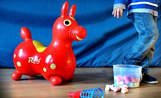 Die Zahl der Meldungen von Kindesgefährdungen sind 2022 bei Kinderschutzambulanz spürbar angestiegen. - BARBARA FRANKE