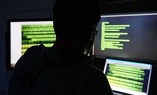 Der Bielefelder richtete im Darknet zwei Plattformen ein, die er zum illegalen Handel und Austausch von Kinderpornografie nutzte. - dpa