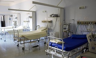 Menschen, die stationär mit einer Covid-Erkrankung aufgenommen werden, sind meist nicht immunisiert. - (Symbolbild): Pixabay