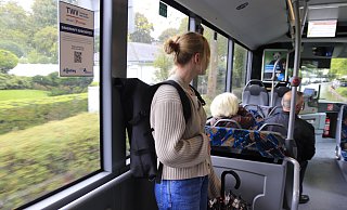 Auf einem Fahrkartendrucker in Linienbussen in Bad Oeynhausen - wie auf unserem Symbolfoto - soll ein Busfahrer binnen weniger Tage Fahrscheine im Wert von 77.800 Euro ausgedruckt haben. - Emily Loose