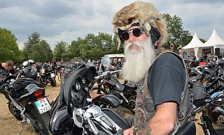 Der Chopper-Club Germany veranstaltet am Samstag im Safariland die Bike-&Rock-Show für einen guten Zweck. Chopper sind keine Original-Motorräder, sondern Umbauten. - Karin Prignitz
