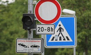Die Schützenbrücke ist von 20 bis 8 Uhr gesperrt. Und das gilt auch für Radfahrer, darauf weist die Polizei hin. - Ulf Hanke