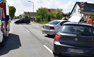 Der Sachschaden an den drei Autos wird auf ca. 14.000 Euro geschätzt. Foto: Kreispolizeibehörde Herford - Kreispolizeibehörde Herford
