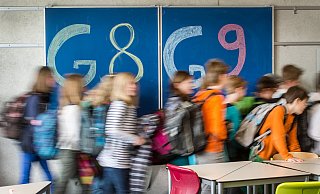 Durch die Umstellung von G8 auf G9 stehen Schülern im kommenden Schuljahr zwar kaum noch Oberstufen an Gymnasien zur Verfügung. Alternative Schulformen gibt es aber reichlich. - Armin Weigel