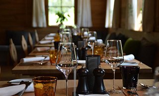 Die Preissteigerung macht auch vor der Gastronomie nicht halt. Restaurants und Gaststätten werden ihre Karten wohl anpassen müssen. - (Symbolbild) Pixabay