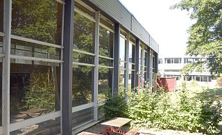 Die Sanierungsarbeiten an der Halle der Grundschule Belke-Steinbeck/Besenkamp sollen bis Ende 2026 abgeschlossen sein. - Andreas Sundermeier
