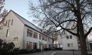 Mehr als die Hälfte der Bielefelder Grundschulen haben mehr Anmeldungen als Plätze und müssen Erstklässler zum neuen Schuljahr ablehnen. - Sylvia Tetmeyer