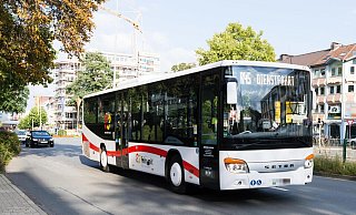 Die für den NPH fahrenden Busse sollen 2023 Zähltechnik eingebaut bekommen. Archivfoto: Lena Henning - Lena Henning