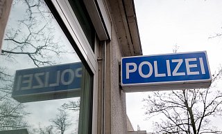 Die Polizei warnt vor zwei Männern, die sich in Bad Oeynhausen als Wasserwerker ausgeben. Eine Seniorin ist auf den Trick reingefallen und wurde bestohlen. - Niklas Tüns