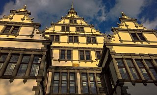Der Ort des Hausfriedensbruchs - das Paderborner Rathaus. - Hans-Hermann Igges (Archivfoto) Der Ort des Hausfriedensbruchs - das Paderborner Rathaus. - Hans-Hermann Igges (Archivfoto)