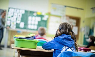 Die Kosten, die Eltern für die Betreuung ihrer Kinder in der Kita oder dem Offenen Ganztag stemmen müssen, sind nicht unerheblich. - dpa/Marcel Kusch